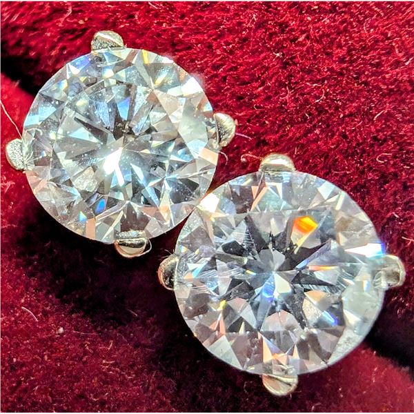 14K (0.93G) LAB DIAMOND 1.54CT EARRINGS