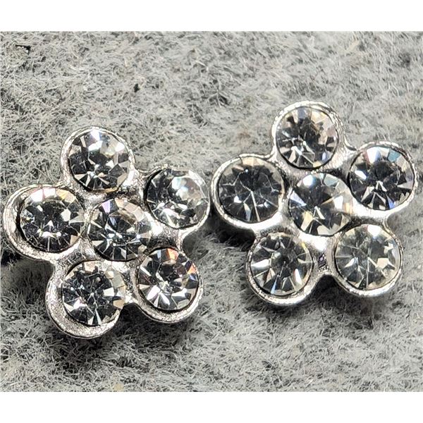 SILVER (CZ) EARRINGS