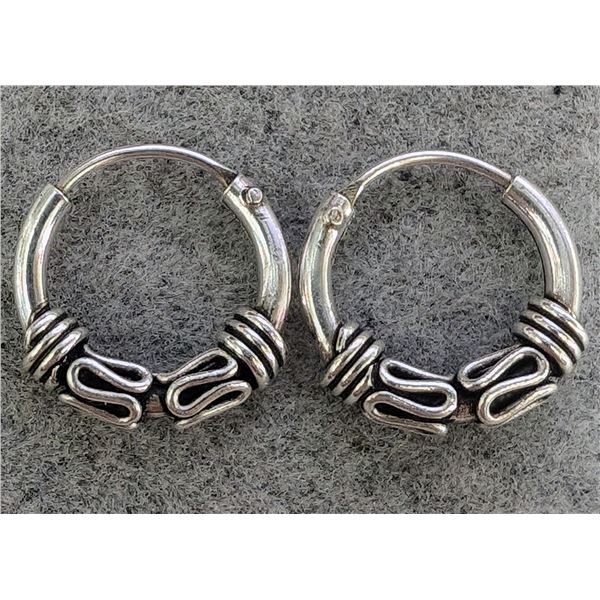 SILVER (MINI) EARRINGS