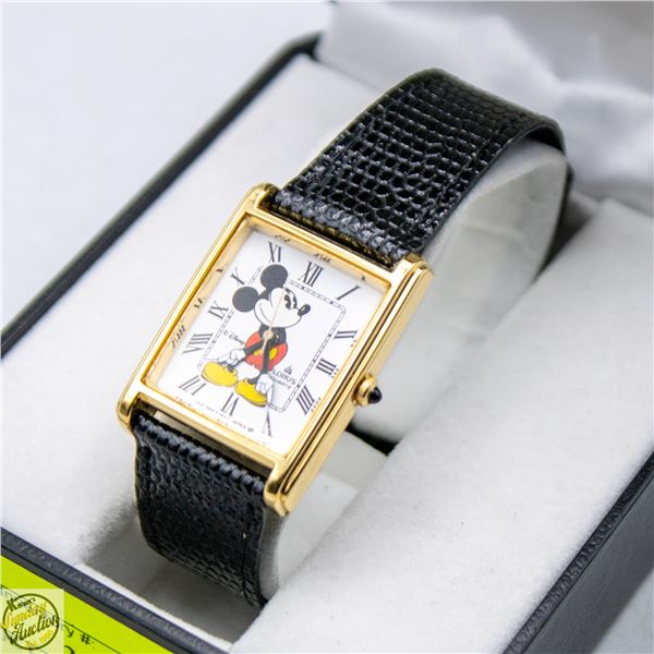 VINTAGE LORUS MICKEY MOUSE