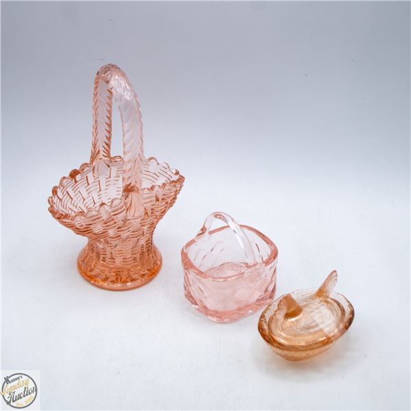 VINTAGE ITEMS MARIGOLD BY DUGAN