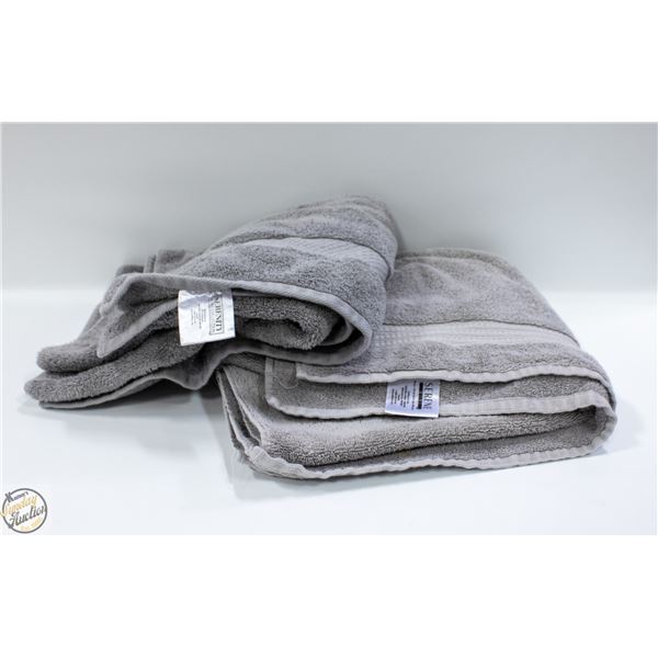 NEW 2PK SERENE HOME BATH TOWELS 30 X 58"