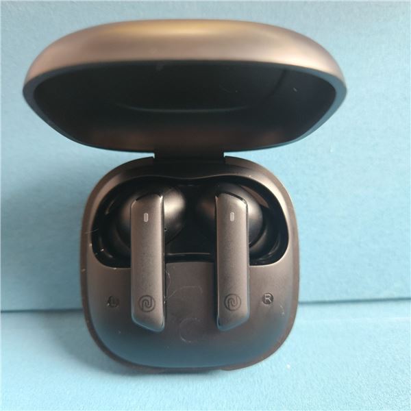 NOISE AIRBUDS PRO
