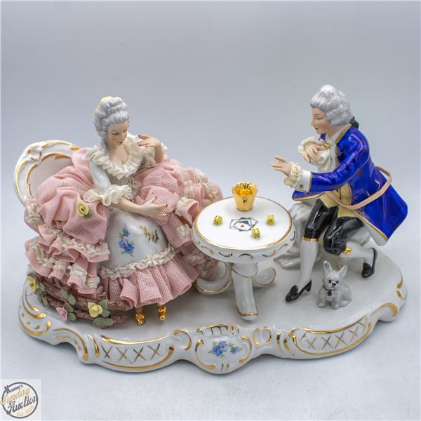 VINTAGE DRESDEN PORCELAIN LACE FIGURE COUPLE