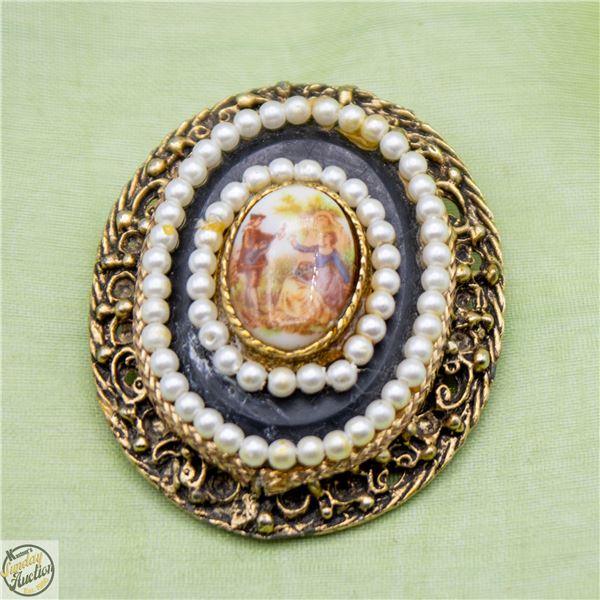 VINTAGE PORCELAIN FAUX PEARL COUPLE BROOCH WEST