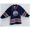 Image 1 : UNAUTHENTICATED DUAL SIGNED YOUTH L/XL OILERS