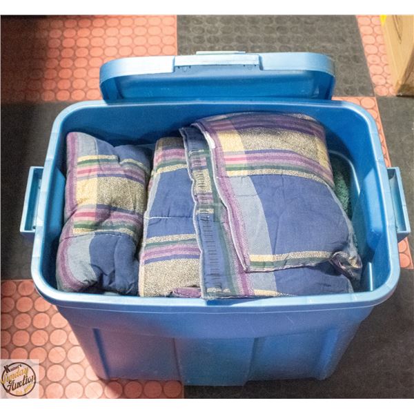 3X TOWELS, 2X THROWS, 1X COMFORTER