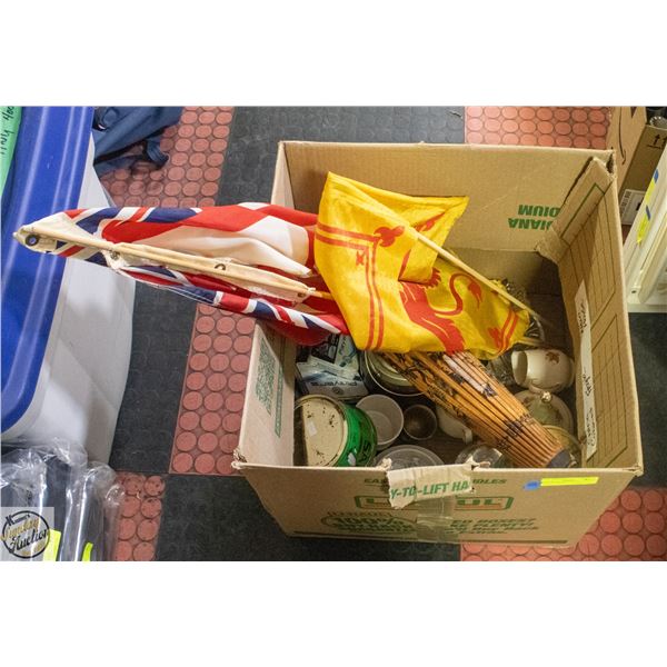 BOX OF VINTAGE ESTATE COLLECTABLES