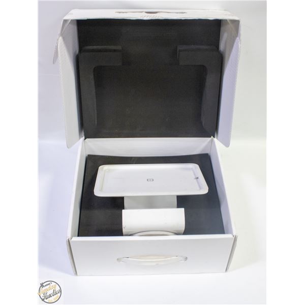 1ST GENERATION SQUARE TERMINAL (USES 6 GEN IPAD)