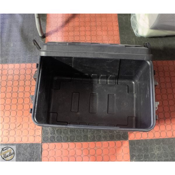 PLANO SPORTMAN CONTAINER STRAPDOWN