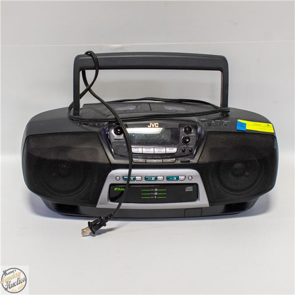 JVC CD/CASSETTE PLAYER MODEL RC-QC7