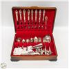 Image 1 : VINTAGE ROGERS FLATWARE IN WOOD BOX