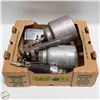 Image 1 : AIR TOOLS LOT 2 SPRAY GUNS/IMPACT GUN & RATCHET