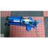 Image 1 : 2-TON TROLLEY JACK (PORTABLE)