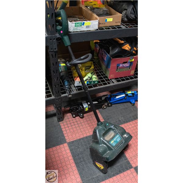 YARDWORKS SNOW JOE ELECTRIC SNOW SHOVEL