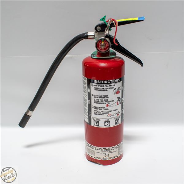 FULLY CHARGED 5LB FIRE EXTINGUISHER