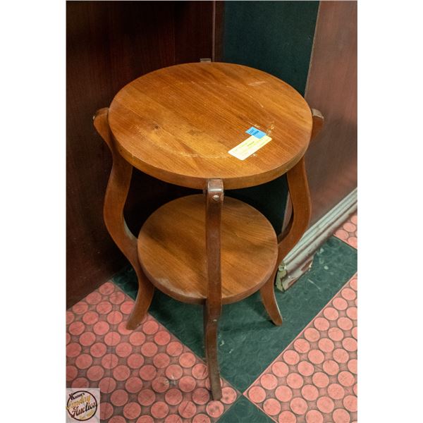 VINTAGE 2 SHELF WOOD PLANT STAND