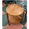 Image 1 : ROUND TABLE WITH SHELF 22"X21" ON WHEEL