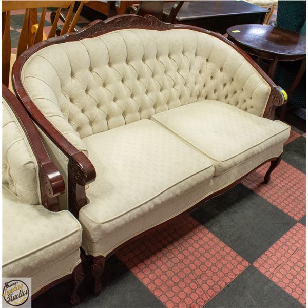 VINTAGE WHITE VELVET ORNATE COUCH LOVE SEAT