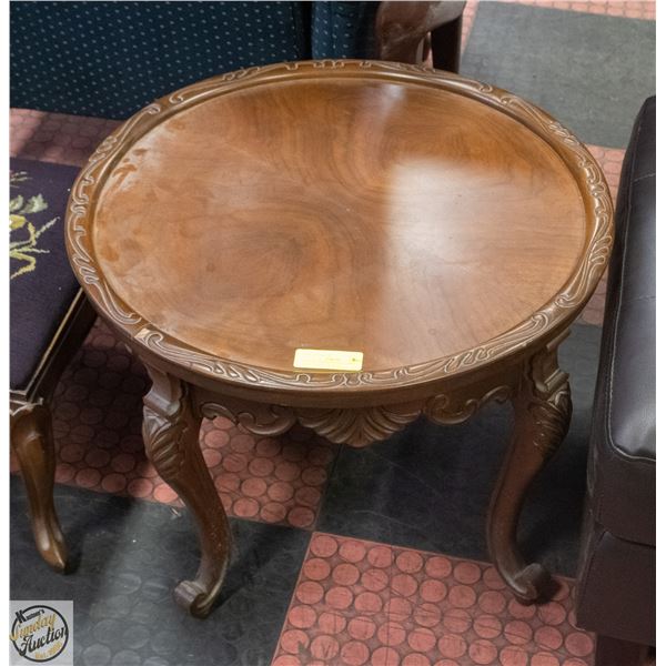 VINTAGE FRENCH STYLE TABLE WITH ORNATE DESIGN