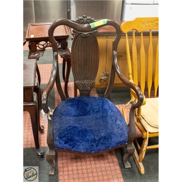 PRINCESS STYLE CHAIR