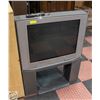 Image 1 : VINTAGE SONY TRINITRON COLOR TV 32" ON STAND
