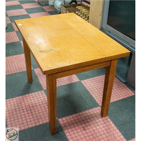 VINTAGE WOOD DESK WITH DRAWER 30"X42