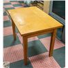 Image 1 : VINTAGE WOOD DESK WITH DRAWER 30"X42