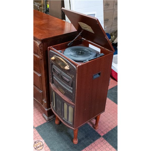 TEAC NOSTALIGIA GF-680 CASSETTE AM/FM COMBO