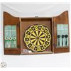 Image 2 : KINGS HEAD PUB & LODGING DART BOARD IN WOOD HANGIN