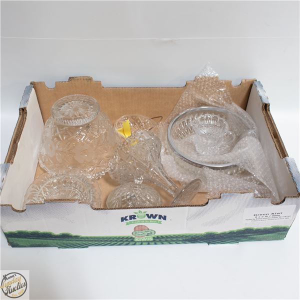 LOT OF VARIOUS CRYSTAL DISHES