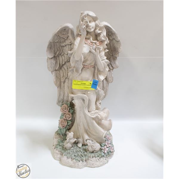 RESIN GARDEN ANGEL SCULPTURE