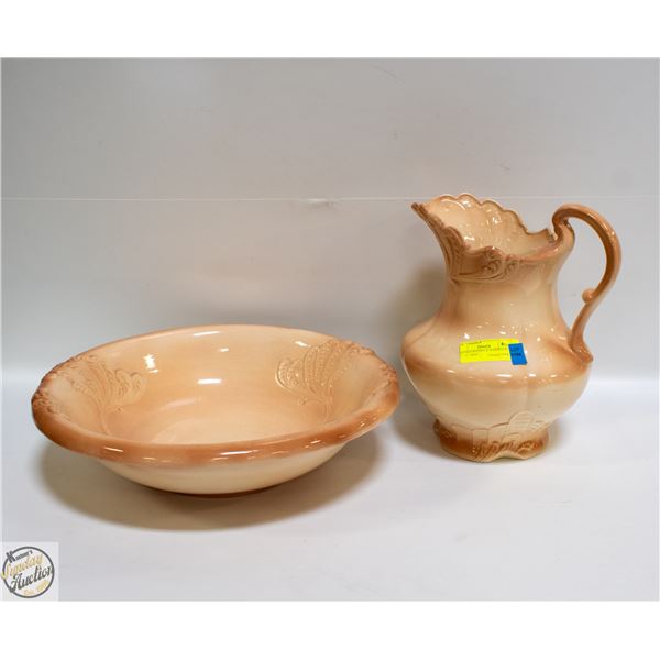 VINTAGE PITCHER & WASHBASIN 16" / 11" HIGH