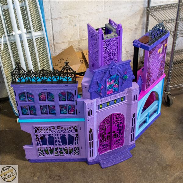 MONSTER HIGH SCHOOL+BOX OF MONSTER HIGH