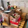 Image 1 : ESTATE PALLET- ASSORTED CHRISTMAS ITEMS