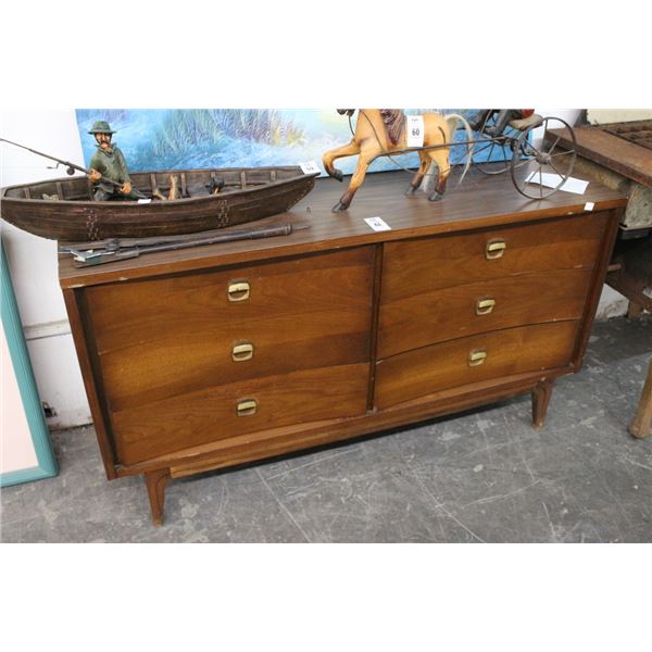 Mid Century Modern 6 Drawer Chest