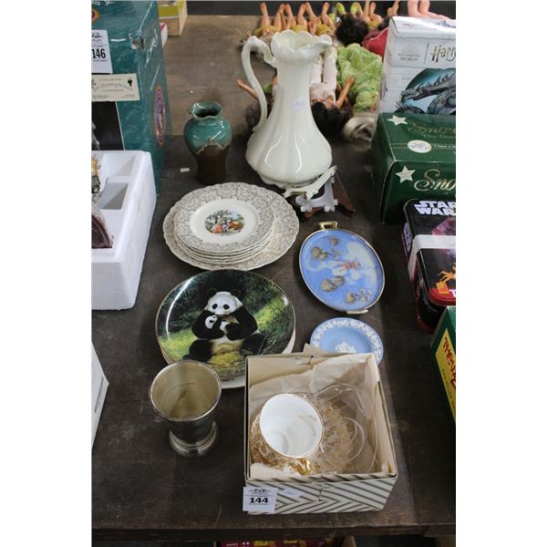 Collector Plates, Pitcher, Small Vase, Décor