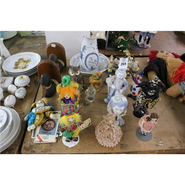 Duck Bookends, Porcelain Clowns, Asst. Clowns, Figural Décor, Pitcher, Bowl