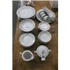 Image 1 : Floral China Set