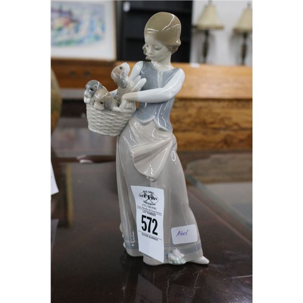 Lladro Girl w/Puppies Figurine