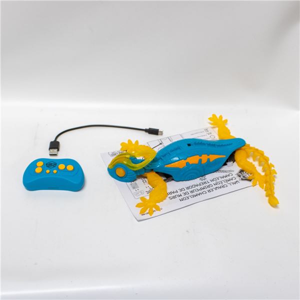 HEXBOTS WALL CLIMBER