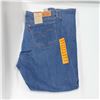 Image 1 : NEW LEVIS CLASSIC JEANS SIZE 32