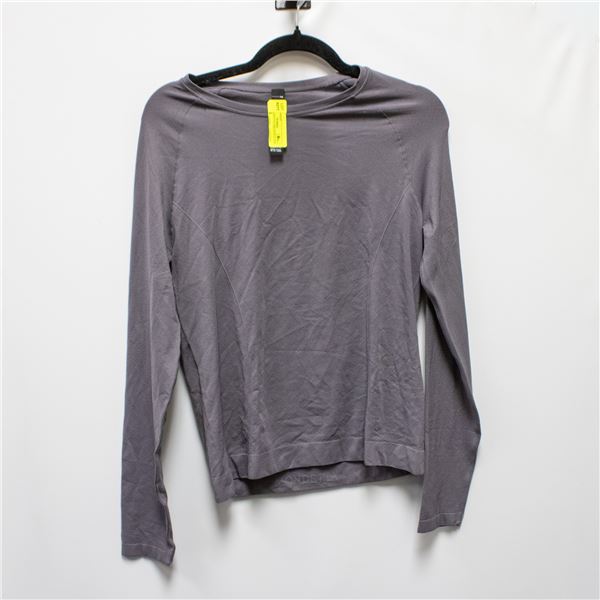 NEW MONDETTA LONG SLEEVE TOP MEDIUM