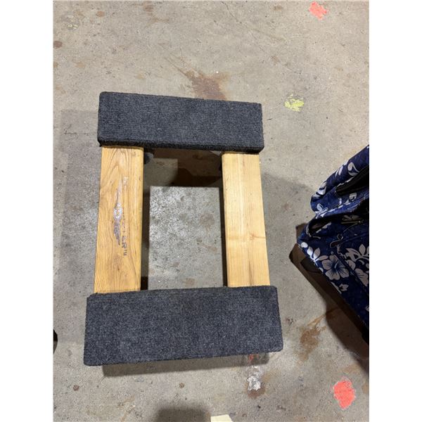 Small rolling cart