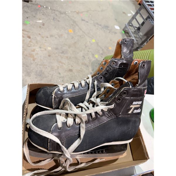 Tacks skates size 10