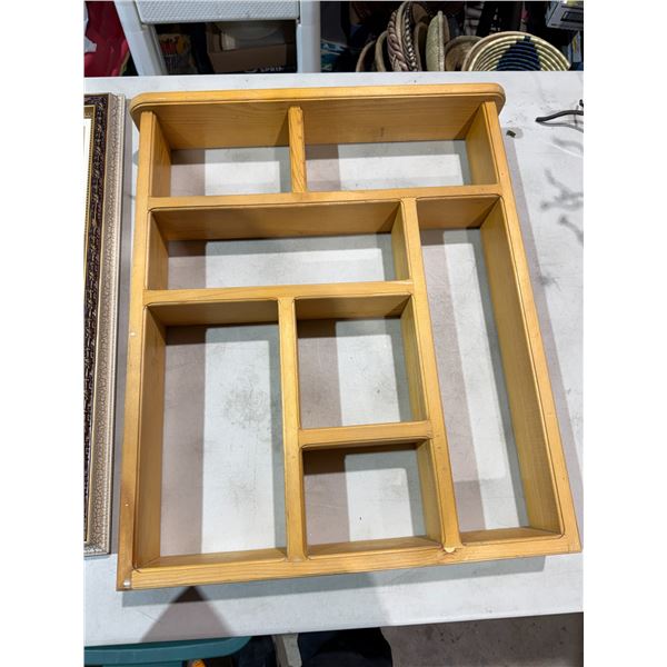 Knickknack shell measures 18" x 22 1/2"