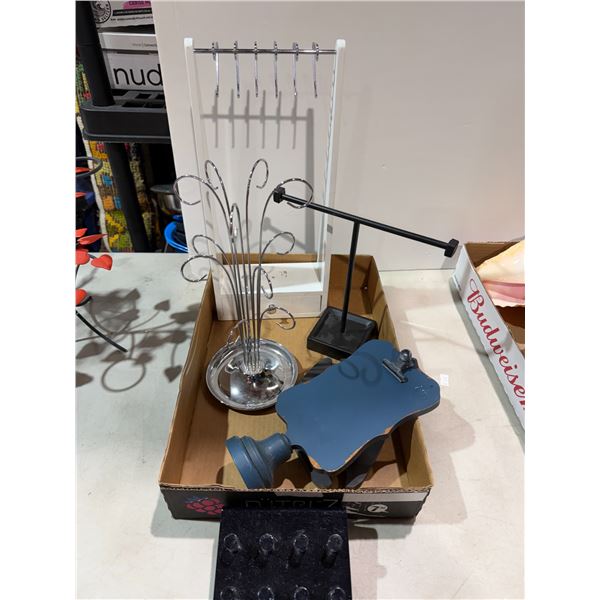 Jewelry display stands