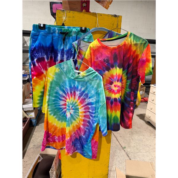 Tie-dye clothing, extra large