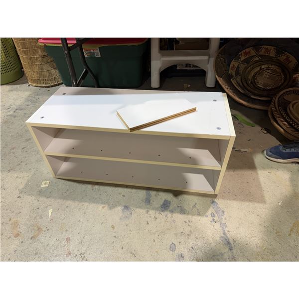Shoe shelf
