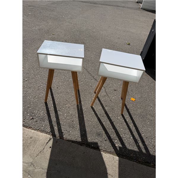 2 side tables